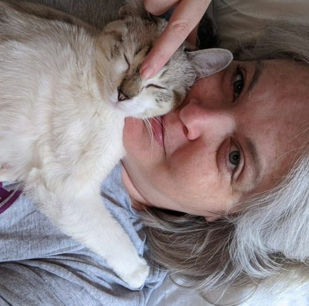 Meet your Posher, Deborah